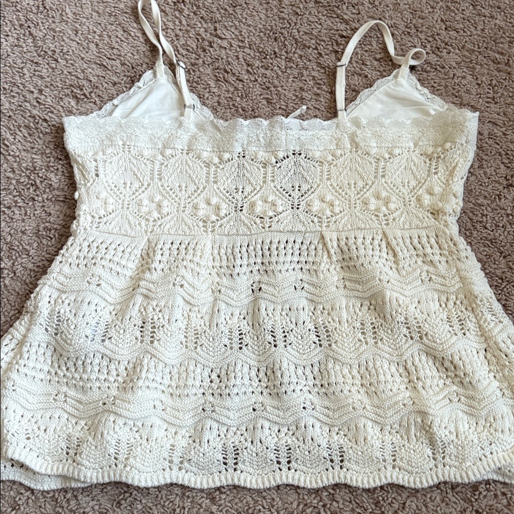 Hollister Crochet-Style Tie-Front Sweater Tank - Picture 6 of 6